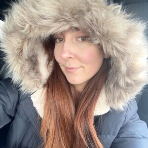 Meet your Posher, Juliette